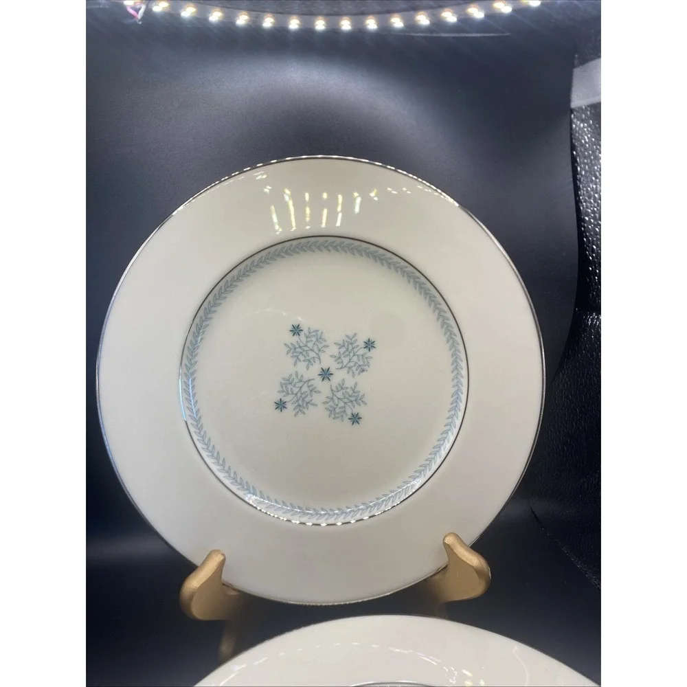 4 Lenox Charmaine MCM Salad/‎ Lunch Plates Stunning Platinum Rim VTG U. S. A.